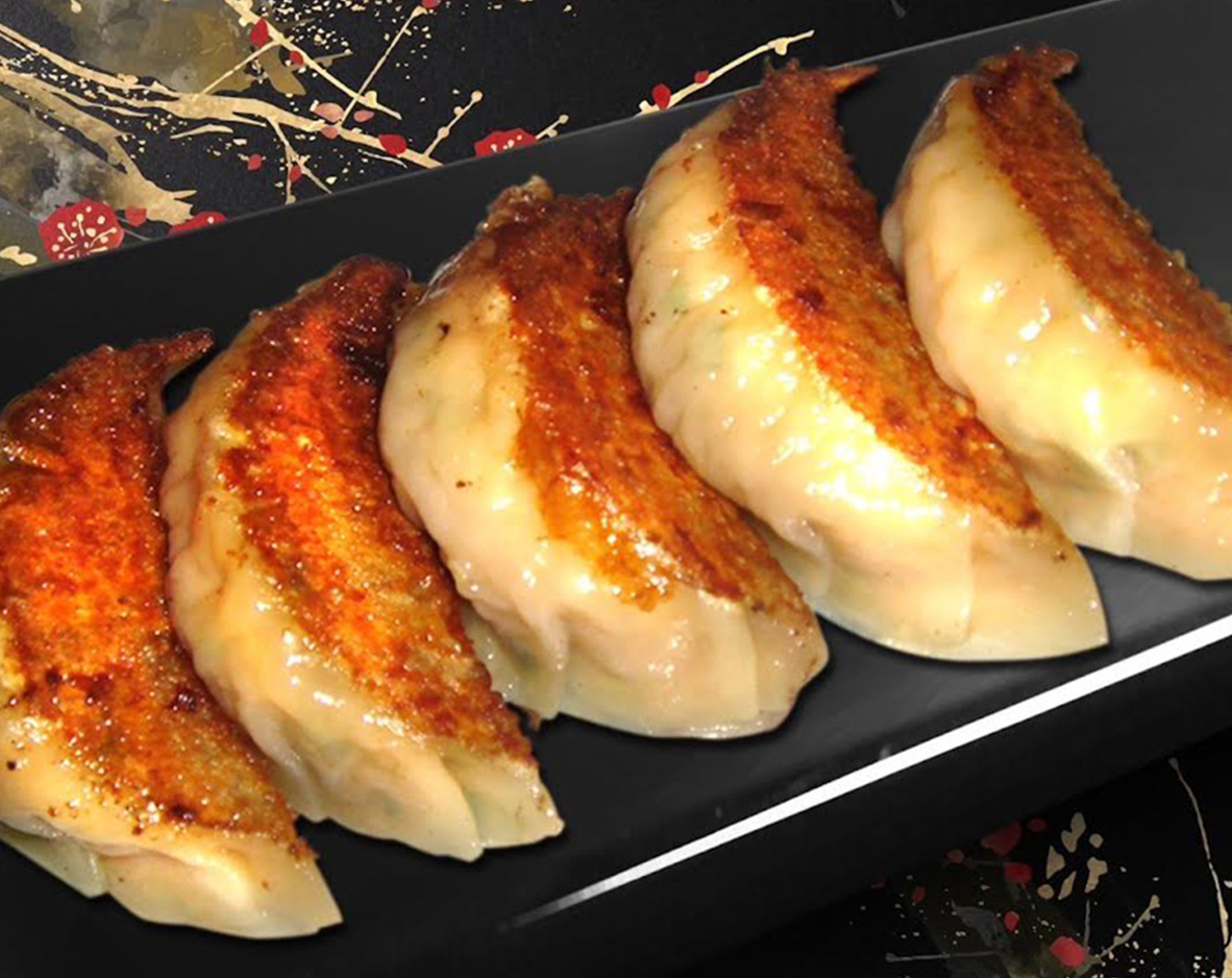 謹製旨味肉汁餃子