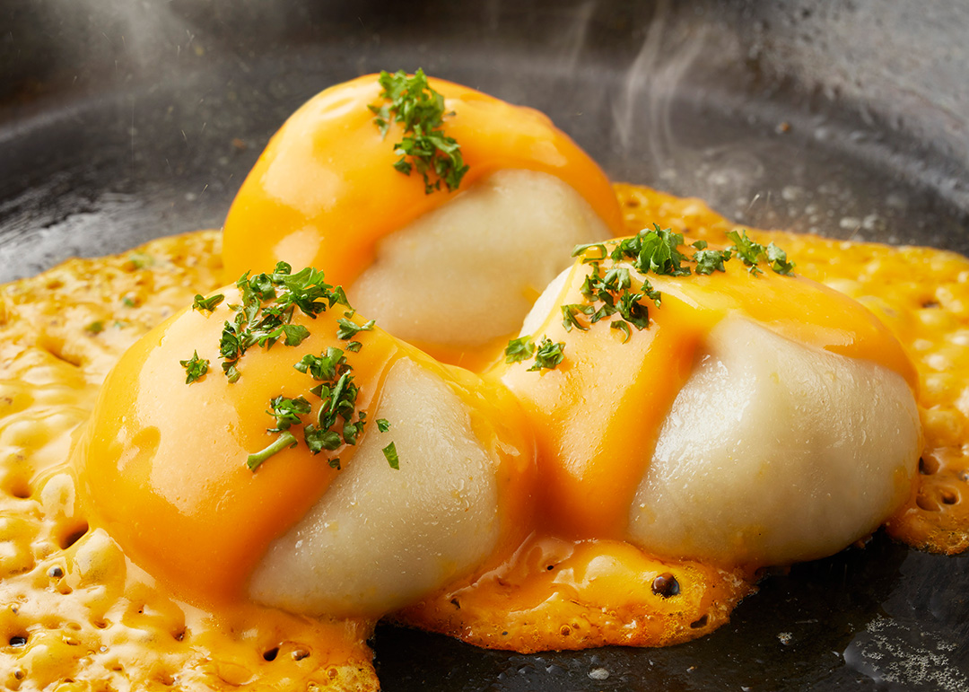 チーズのせ爆汁丸餃子